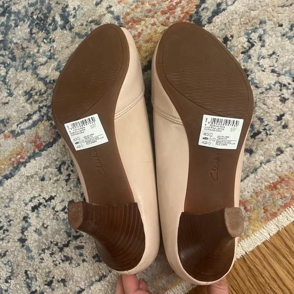 Clarks Women's Peep Toe Heels - Nude - Picture 4 of 5